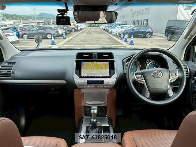 Toyota LAND CRUISER PRADO 2022-07 7059108-17