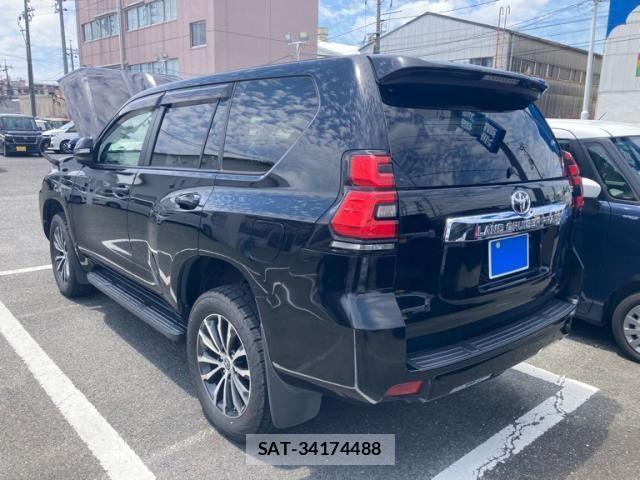 Toyota LAND CRUISER PRADO 2018-01 7059136-9