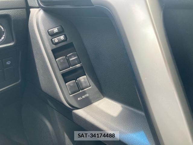 Toyota LAND CRUISER PRADO 2018-01 7059136-18