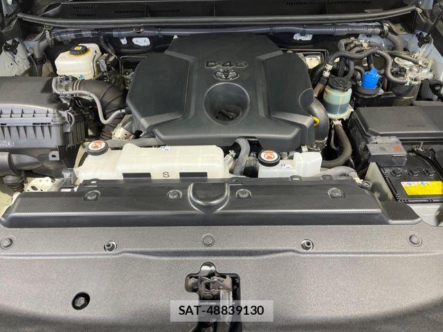 Toyota LAND CRUISER PRADO 2023-05 7059105-17