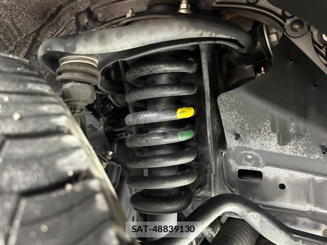 Toyota LAND CRUISER PRADO 2023-05 7059105-19