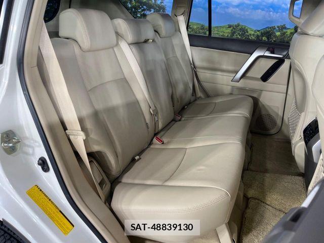 Toyota LAND CRUISER PRADO 2023-05 7059105-8
