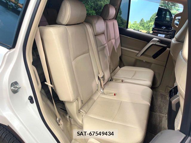 Toyota LAND CRUISER PRADO 2023-11 7059107-10