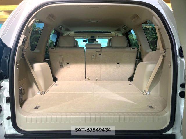 Toyota LAND CRUISER PRADO 2023-11 7059107-12