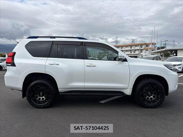 Toyota LAND CRUISER PRADO 2018-08 7059126-10