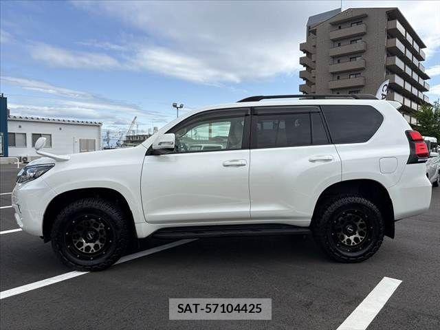 Toyota LAND CRUISER PRADO 2018-08 7059126-11