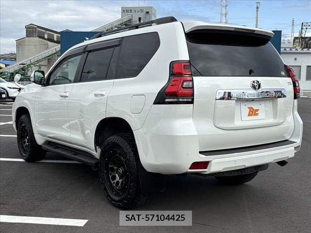 Toyota LAND CRUISER PRADO 2018-08 7059126-12