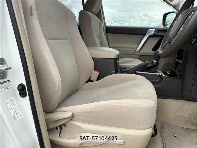 Toyota LAND CRUISER PRADO 2018-08 7059126-15
