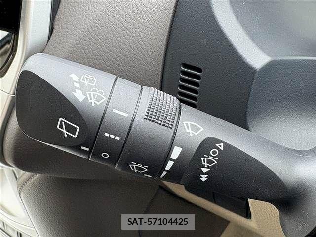 Toyota LAND CRUISER PRADO 2018-08 7059126-25