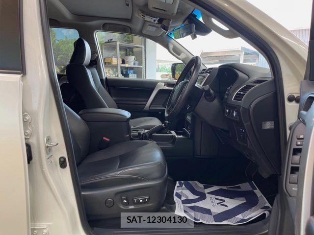 Toyota LAND CRUISER PRADO 2023-04 7220602-6