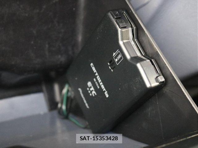 Toyota LAND CRUISER PRADO 2000-01 7220540-12