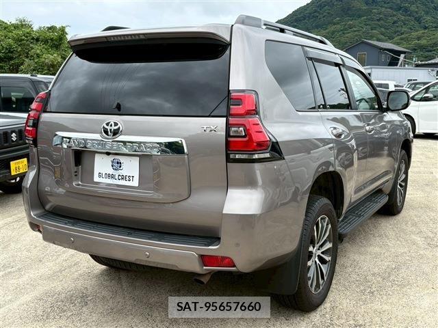 Toyota LAND CRUISER PRADO 2023-01 7220597-11