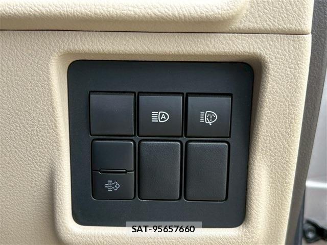 Toyota LAND CRUISER PRADO 2023-01 7220597-20