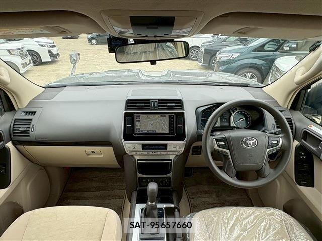 Toyota LAND CRUISER PRADO 2023-01 7220597-2