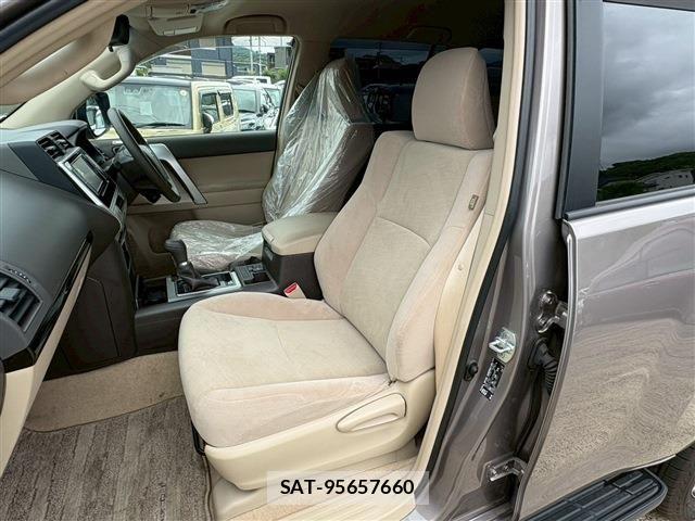 Toyota LAND CRUISER PRADO 2023-01 7220597-4