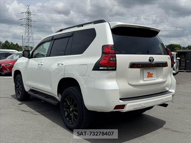 Toyota LAND CRUISER PRADO 2022-03 7220582-12