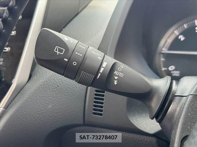 Toyota LAND CRUISER PRADO 2022-03 7220582-27