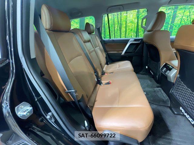 Toyota LAND CRUISER PRADO 2022-05 7220584-9