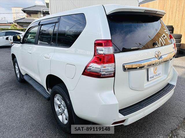 Toyota LAND CRUISER PRADO 2014-03 7220551-22
