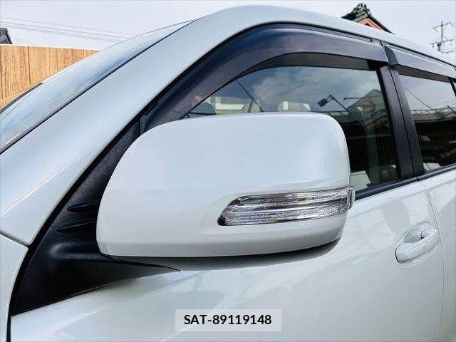 Toyota LAND CRUISER PRADO 2014-03 7220551-28