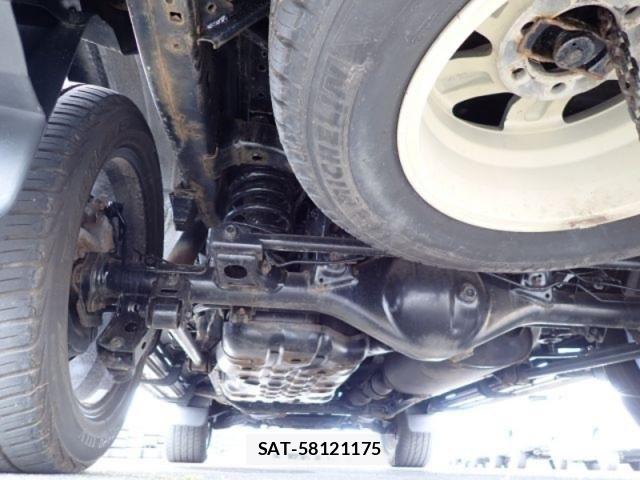 Toyota LAND CRUISER PRADO 2014-10 7215866-16