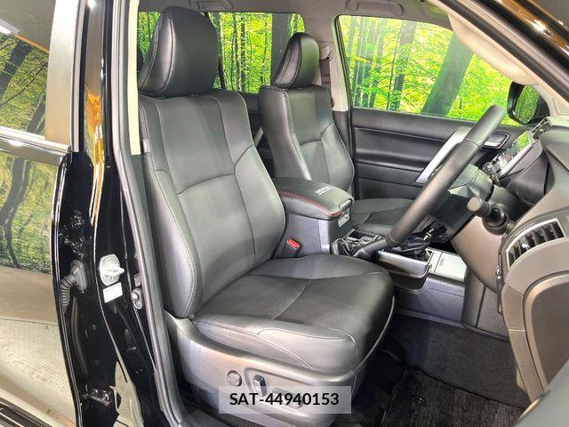 Toyota LAND CRUISER PRADO 2023-12 7220630-6