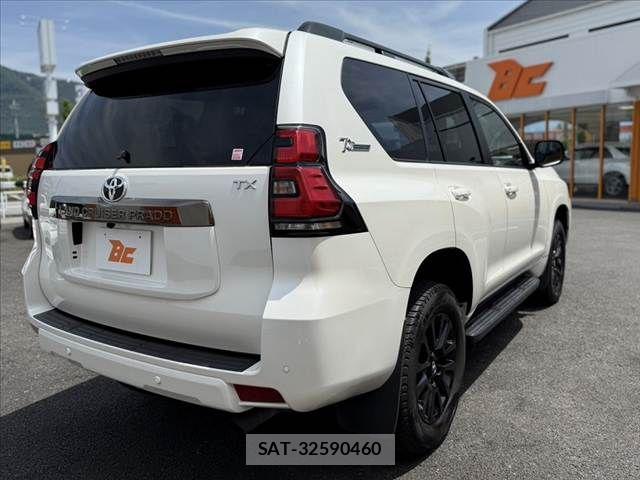 Toyota LAND CRUISER PRADO 2021-10 7220570-14
