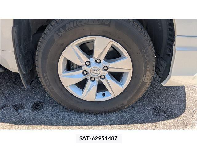 Toyota LAND CRUISER PRADO 2022-06 7220586-29