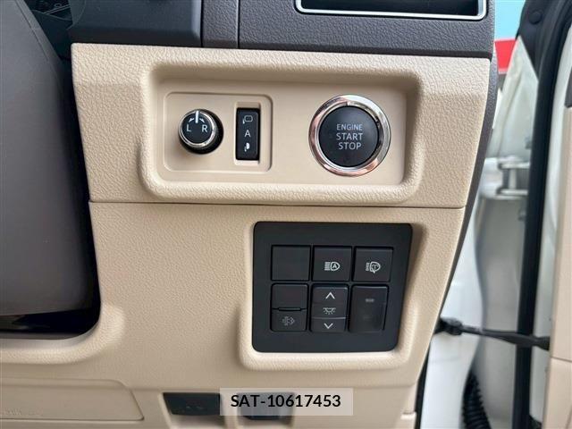 Toyota LAND CRUISER PRADO 2023-12 7220629-9