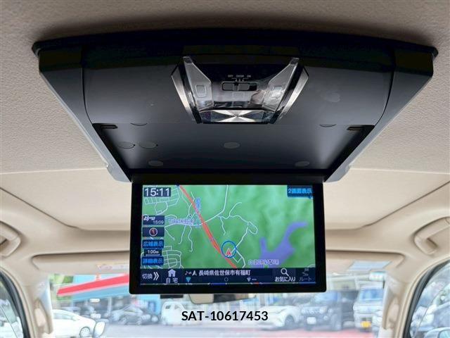 Toyota LAND CRUISER PRADO 2023-12 7220629-12