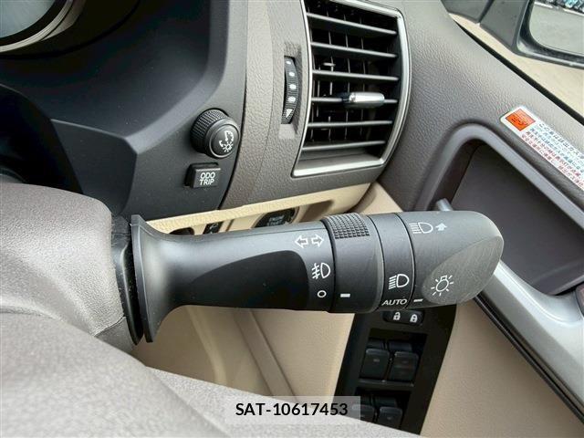 Toyota LAND CRUISER PRADO 2023-12 7220629-23