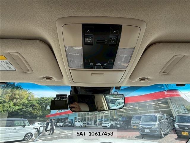 Toyota LAND CRUISER PRADO 2023-12 7220629-28
