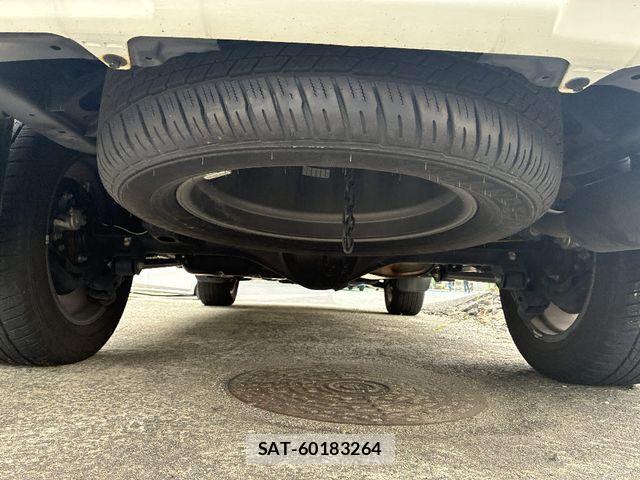 Toyota LAND CRUISER PRADO 2023-05 7220607-28