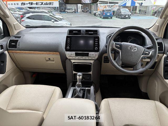 Toyota LAND CRUISER PRADO 2023-05 7220607-3