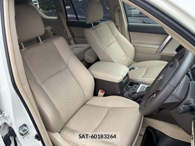 Toyota LAND CRUISER PRADO 2023-05 7220607-7