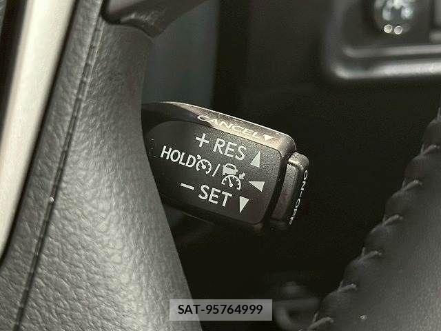Toyota LAND CRUISER PRADO 2023-05 7220608-7