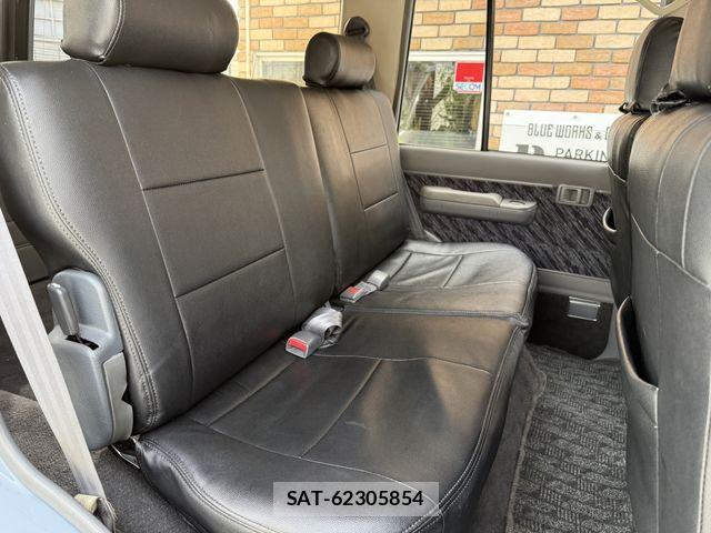 Toyota LAND CRUISER PRADO 1993-11 7220528-24