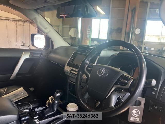 Toyota LAND CRUISER PRADO 2017-11 7220560-12
