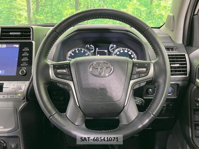 Toyota LAND CRUISER PRADO 2023-05 7220606-11