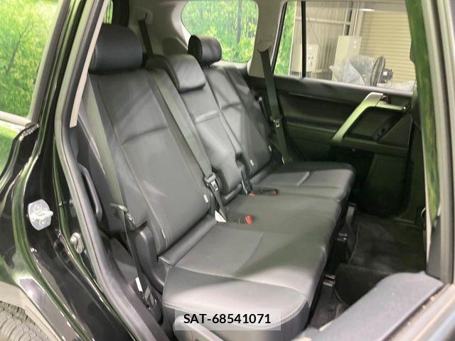 Toyota LAND CRUISER PRADO 2023-05 7220606-8