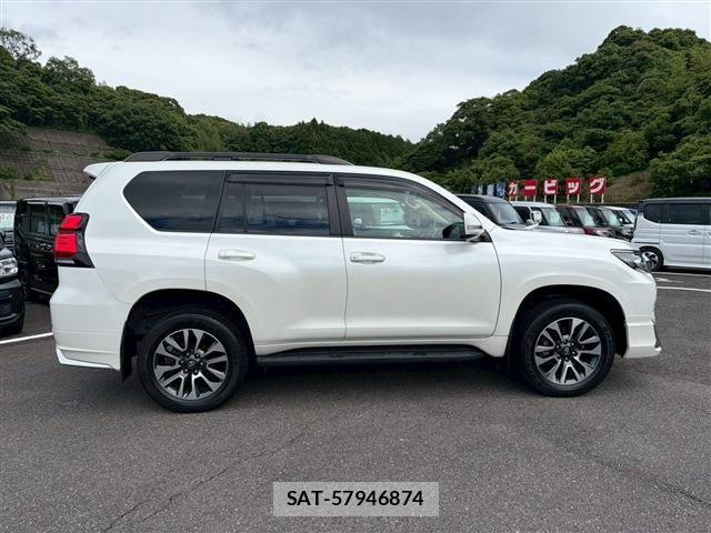 Toyota LAND CRUISER PRADO 2023-03 7220604-12