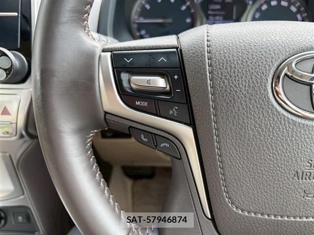 Toyota LAND CRUISER PRADO 2023-03 7220604-26