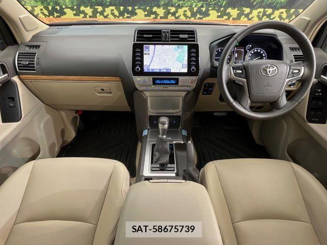 Toyota LAND CRUISER PRADO 2023-05 7220609-1