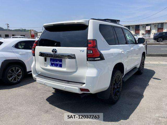 Toyota LAND CRUISER PRADO 2022-07 7220589-2