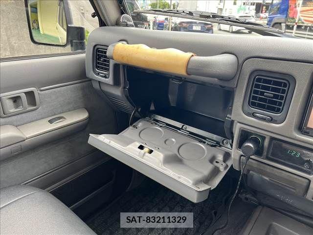 Toyota LAND CRUISER PRADO 1994-10 7220529-18