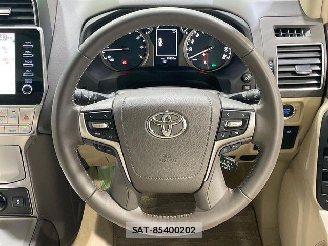 Toyota LAND CRUISER PRADO 2023-11 7220628-12