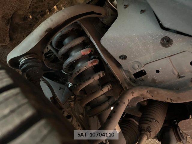 Toyota LAND CRUISER PRADO 2023-04 7220603-19