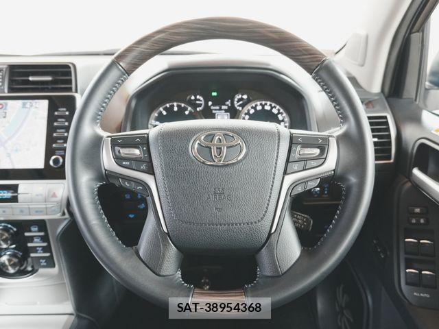 Toyota LAND CRUISER PRADO 2023-07 7220621-13