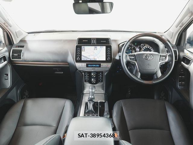 Toyota LAND CRUISER PRADO 2023-07 7220621-1