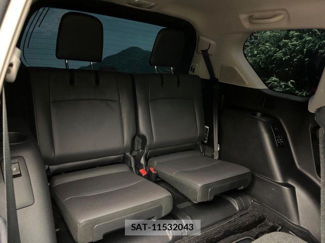 Toyota LAND CRUISER PRADO 2023-10 7220626-8